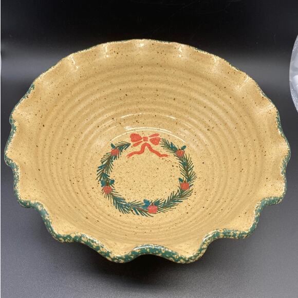 Vintage 1991 THREE RIVERS‎ POTTERY Christmas Wreath ~ 9.5” Bowl